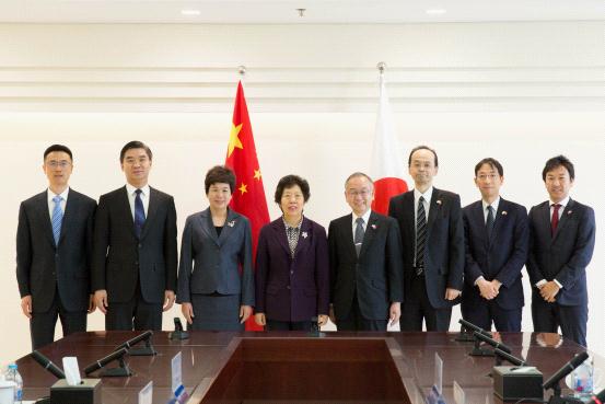 Hu Zejun meets with President of the Board of...
