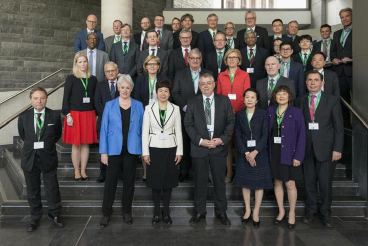 Qin Boyong attends GALF meeting in Luxembourg